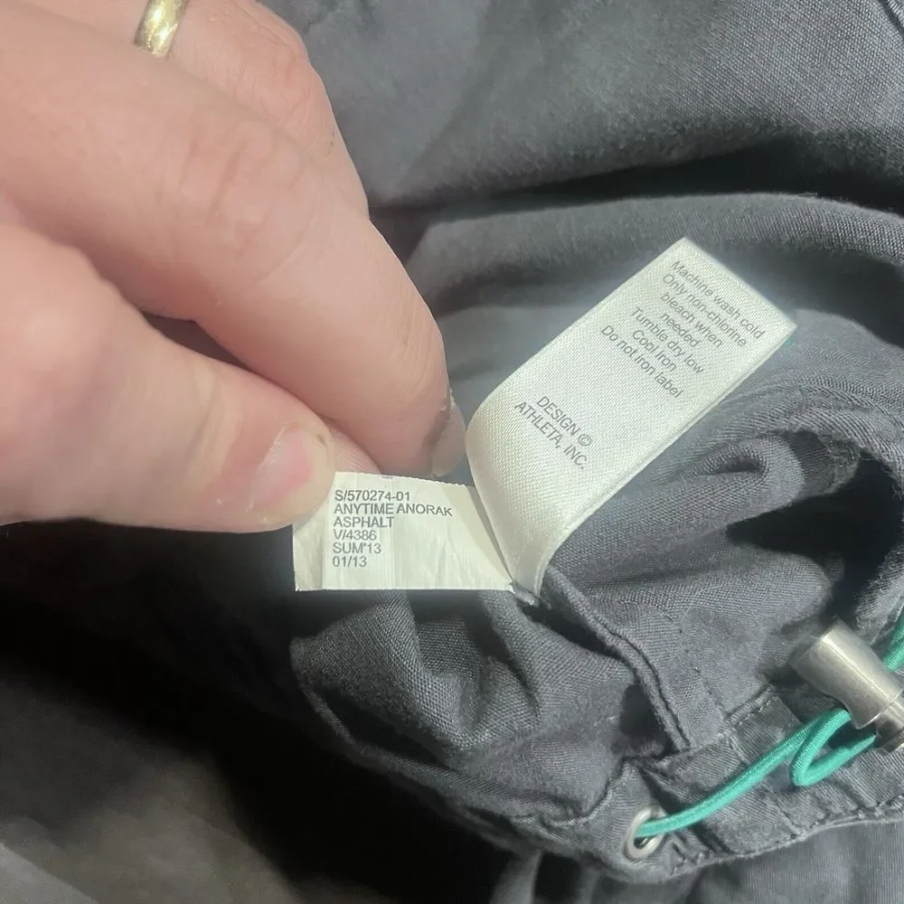 Athleta‎ Womens Jacket Small Gray Asphalt Anytime Anorak 2013 Roll Sleeve Boho